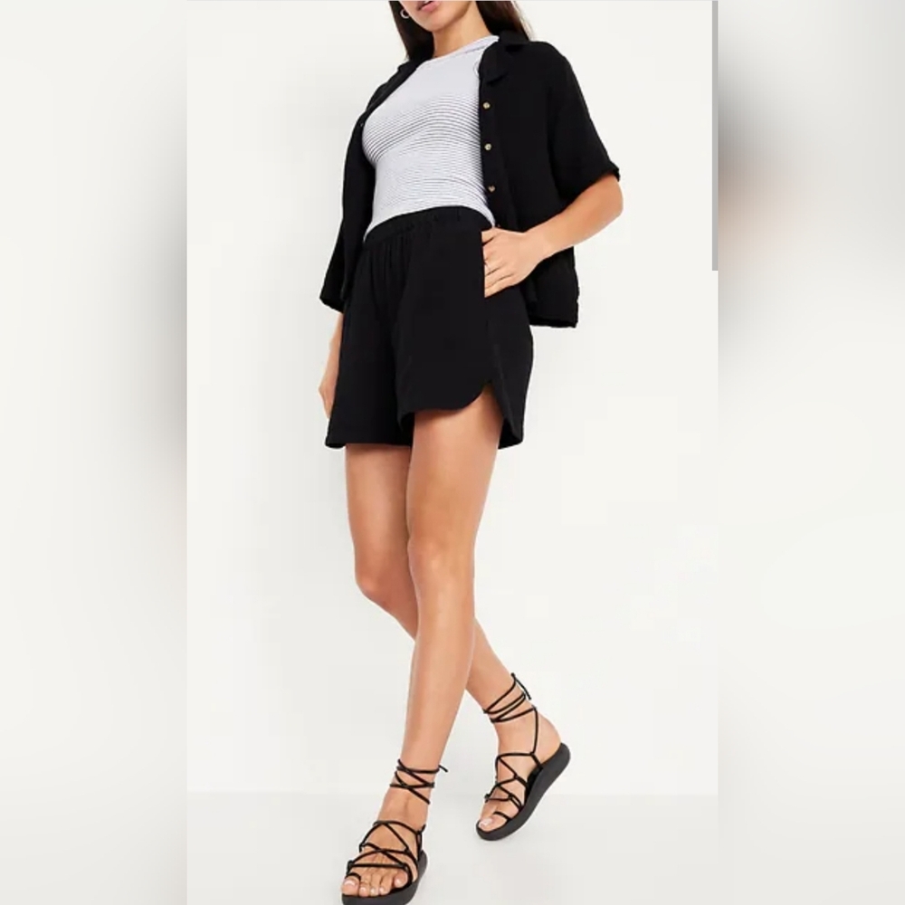 NWT Old Navy High Waisted Crinkle Cotton Gauze Shorts Black Size Small